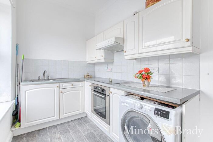 1 Bedroom Flat To Rent In New Street, Melbourne Hotel New Street, NR27