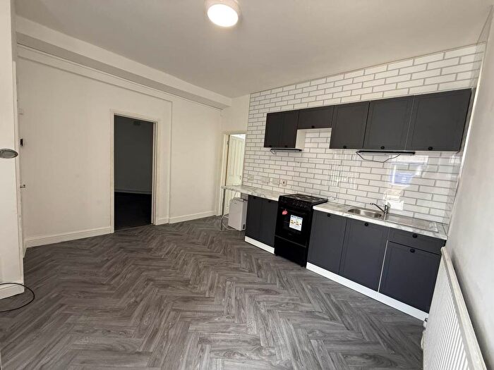 1 Bedroom Property To Rent In Park Road, Worsbrough Common, Barnsley, S70