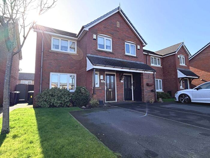 3 Bedroom End Of Terrace House For Sale In Eastgate Close, Lytham St Annes, FY8