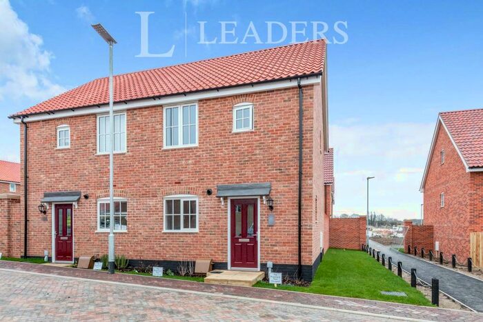 2 Bedroom Semi-Detached House To Rent In Drury Close, Onehouse, IP14