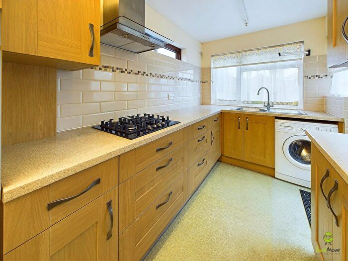 3 Bedroom End Of Terrace House For Sale In Clovelly Road, Bexleyheath, Kent, DA7