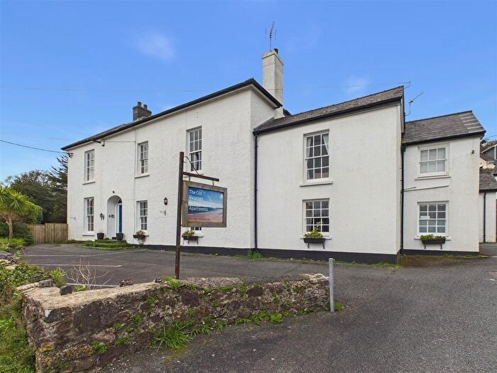 2 Bedroom Flat For Sale In The Old Vicarage, Penally, Tenby, SA70