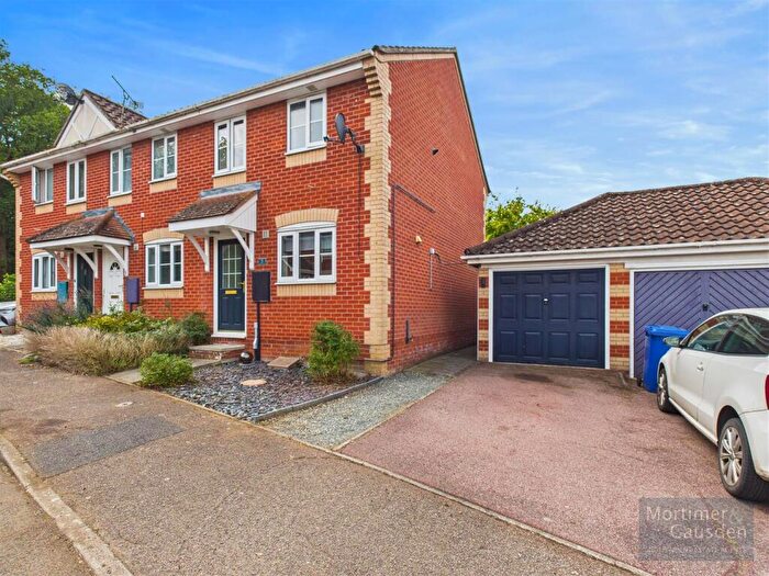 2 Bedroom End Of Terrace House For Sale In Haselmere Close, Bury St. Edmunds, IP32
