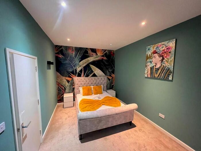 1 Bedroom Flat To Rent In Osmond Road, Hove, BN3