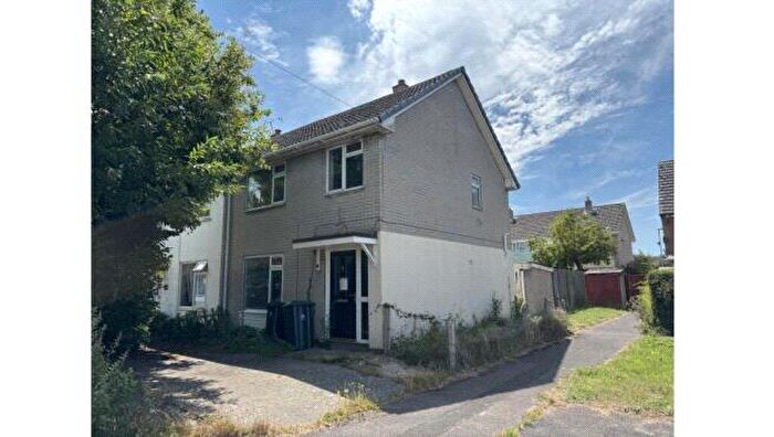 3 Bedroom End Of Terrace House For Sale In Briar Close, Christchurch, Dorset, BH23
