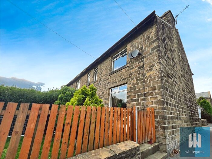 3 Bedroom End Of Terrace House For Sale In Broadlands, Meltham, HD9