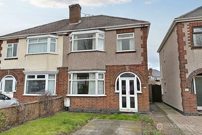 3 Bedroom Semi Detached House For Sale In Greenmoor Road, Nuneaton, CV10