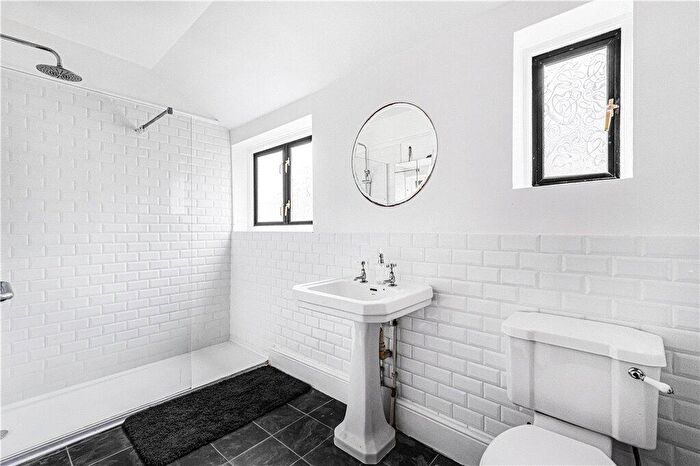 5 Bedroom Terraced House To Rent In Alloa Road, London, SE8