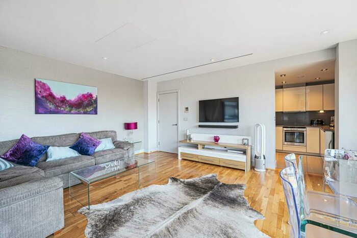 3 Bedroom Penthouse To Rent In Times Square, Aldgate, London, E1