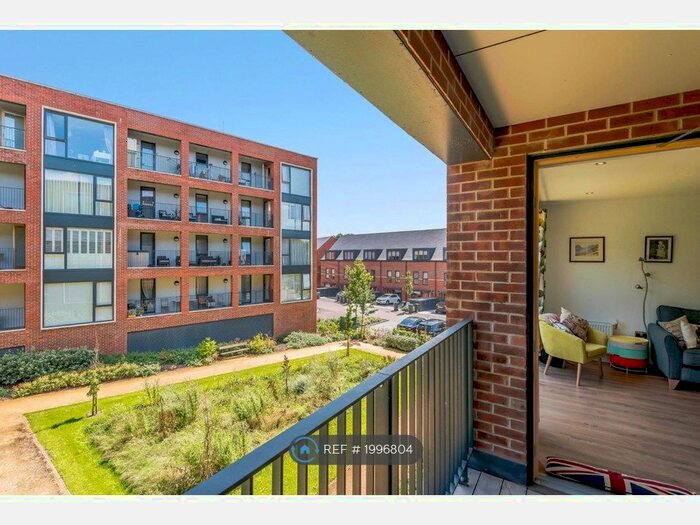 1 Bedroom Flat To Rent In Cornflower Court, Barnet, EN4