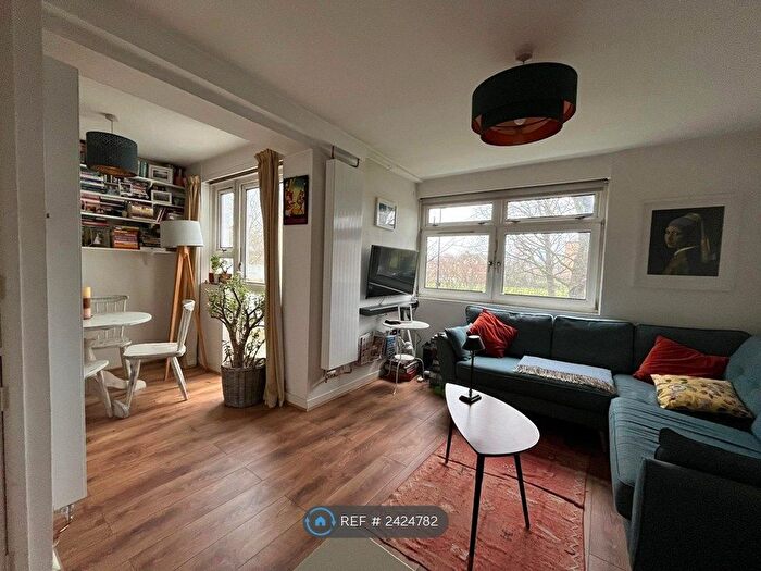 2 Bedroom Maisonette To Rent In Warner Place, London, E2