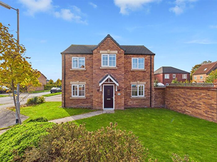 4 Bedroom Detached House For Sale In Longleat Avenue, Elloughton, HU15