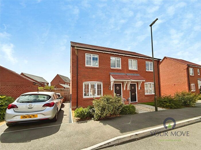 3 Bedroom Semi Detached House To Rent In Holden Drive, Midway, Swadlincote, Derbyshire, DE11