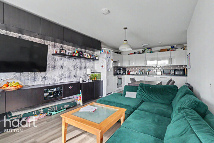 2 Bedroom Apartment For Sale In London Road, Wallington, SM6