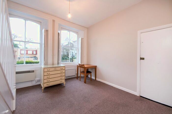 Studio To Rent In Tasker Road, London, NW3