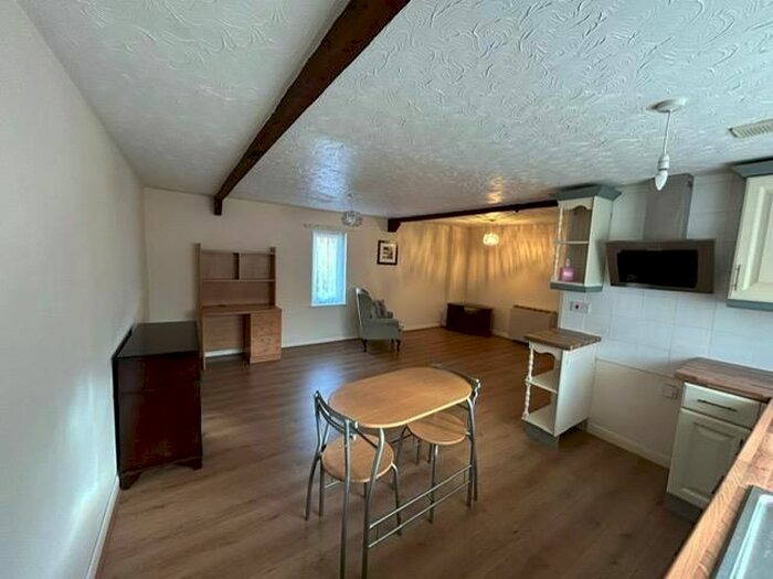 2 Bedroom Property To Rent In Cider Court, Banham, Norfolk, NR16