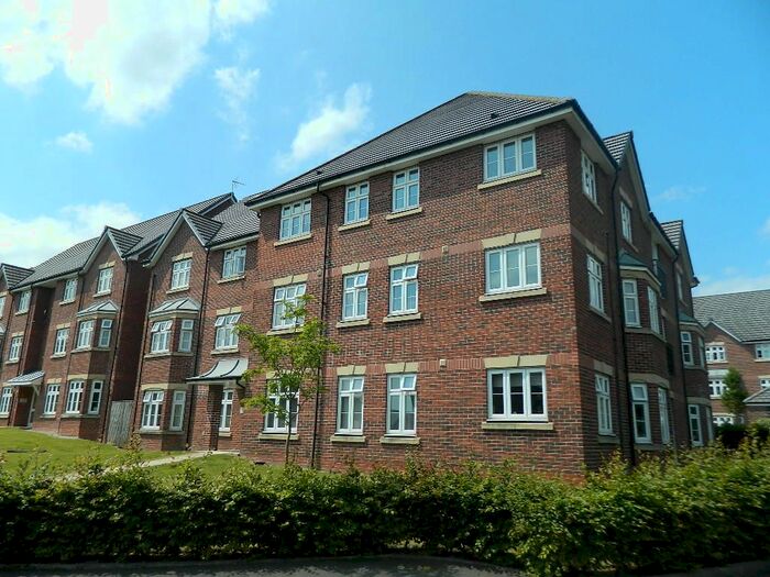 2 Bedroom Flat To Rent In Brattice Drive, Pendlebury, Swinton, Manchester, M27