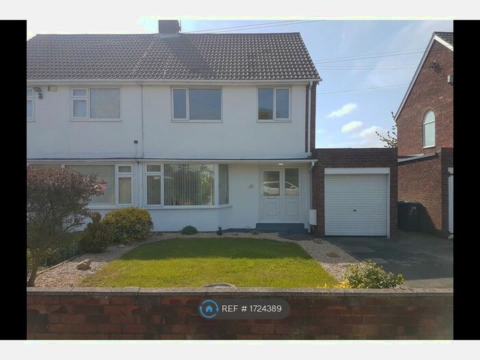 3 Bedroom Semi-Detached House To Rent In North Drive, Sunderland, SR6