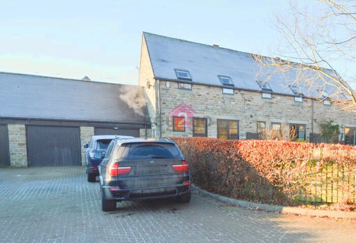 3 Bedroom Barn Conversion To Rent In Park Farm Mews, Spinkhill, Sheffield, S21