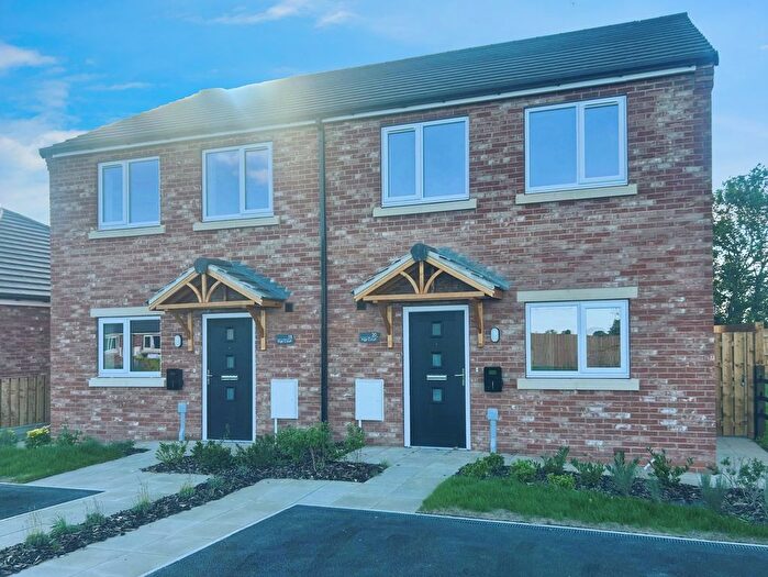 3 Bedroom Semi-Detached House To Rent In Ings Court, Hibaldstow, Brigg, Lincolnshire, DN20