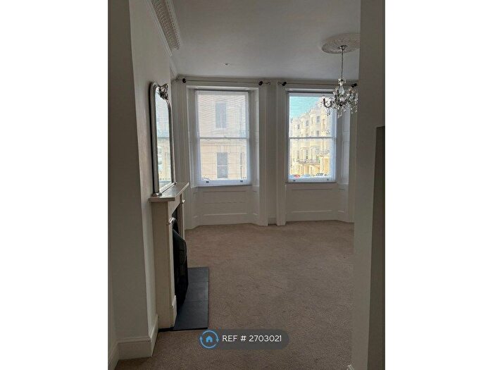2 Bedroom Flat To Rent In Chesham Road, Brighton, BN2