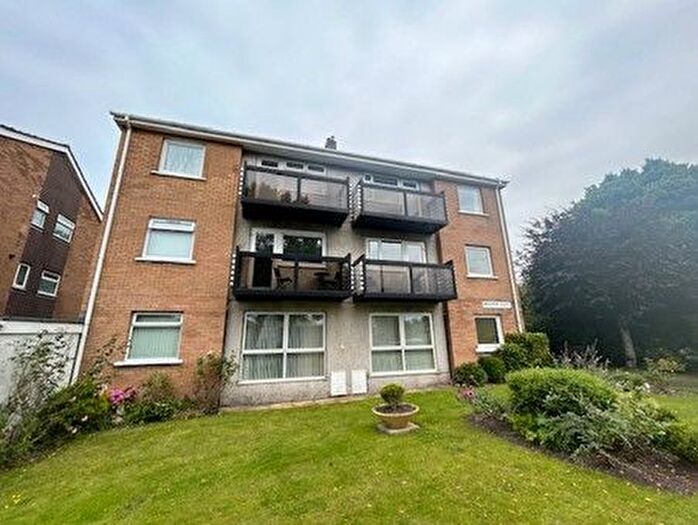 2 Bedroom Flat To Rent In Braemar Court, Morecambe, LA4