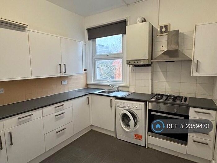 1 Bedroom Flat To Rent In Chatsworth Road, Croydon, CR0