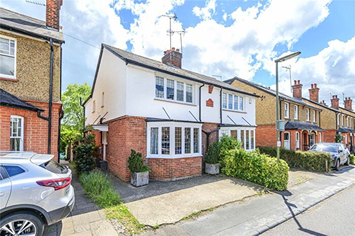 3 Bedroom House To Rent In Hogshill Lane, Cobham, KT11