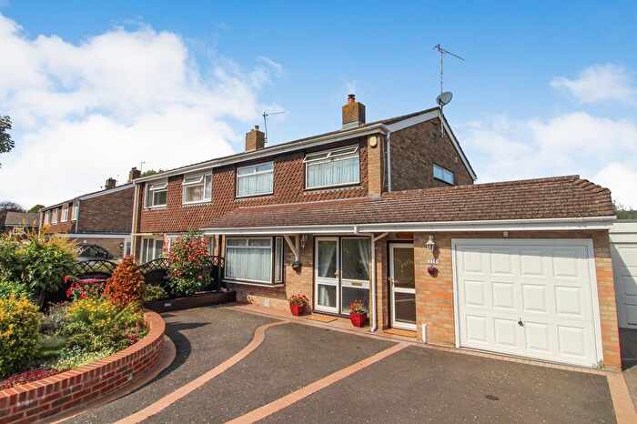 3 Bedroom Semi-Detached House For Sale In Weald Drive, Crawley, West Sussex., RH10