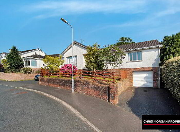 4 Bedroom Detached House With Garages For Sale In Willow Gardens, Dungannon, BT70