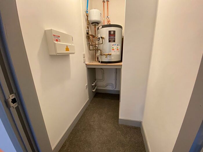 1 Bedroom Flat To Rent In Portland Place, Doncaster, DN1