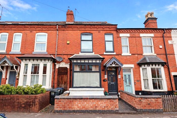 4 Bedroom Terraced House For Sale In Institute Road, Birmingham, West Midlands, B14