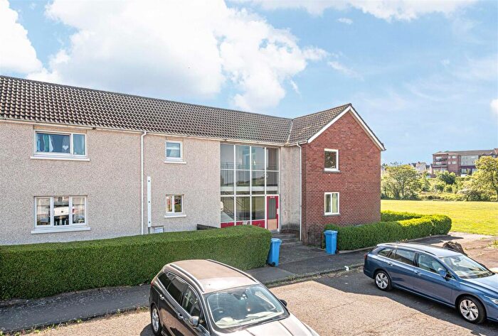 2 Bedroom Flat For Sale In Forker Avenue, Rosyth, KY11