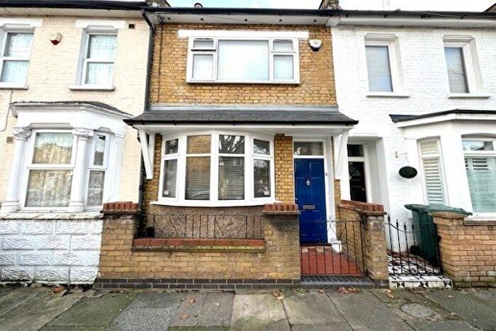 2 Bedroom Property To Rent In Faringford Road, London, E15