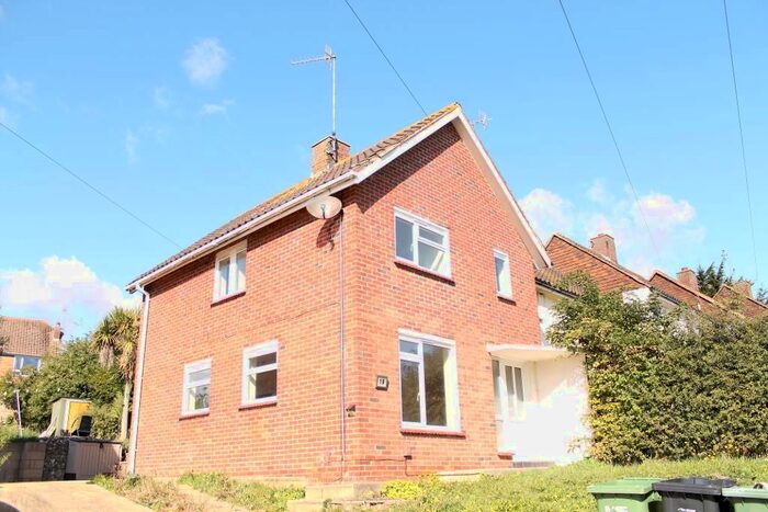 3 Bedroom Semi-Detached House To Rent In Foxdown Road, Brighton, East Sussex, BN2