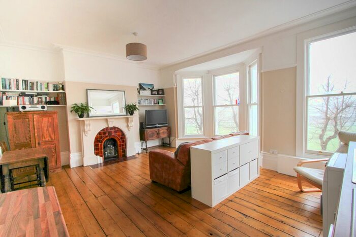 1 Bedroom Flat To Rent In Walpole Terrace, Brighton, BN2