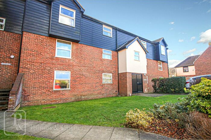 2 Bedroom Apartment To Rent In Stonecrop, Braiswick, Colchester, Essex, CO4