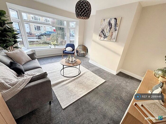 4 Bedroom Semi-Detached House To Rent In Matfen Place, Newcastle Upon Tyne, NE3