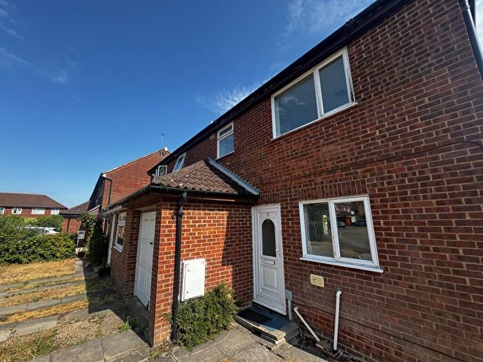 3 Bedroom Semi-Detached House To Rent In Samuel Place, Corby, NN17