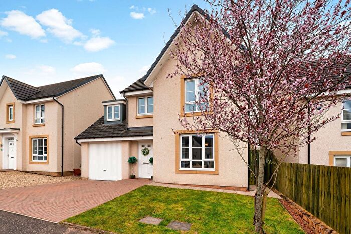4 Bedroom Detached House For Sale In Lang Gardens, Bathgate, EH48