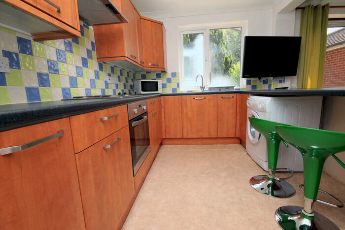 4 Bedroom Terraced House To Rent In St Stephens Road, Canterbury, CT2