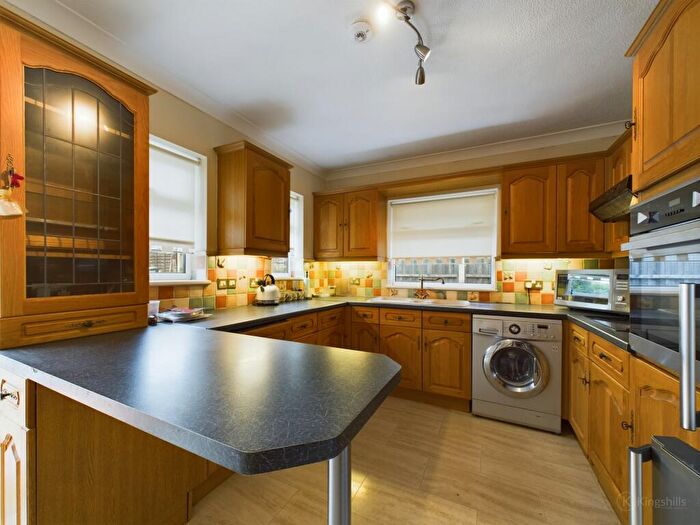 2 Bedroom Detached Bungalow For Sale In New Drive, High Wycombe, HP13
