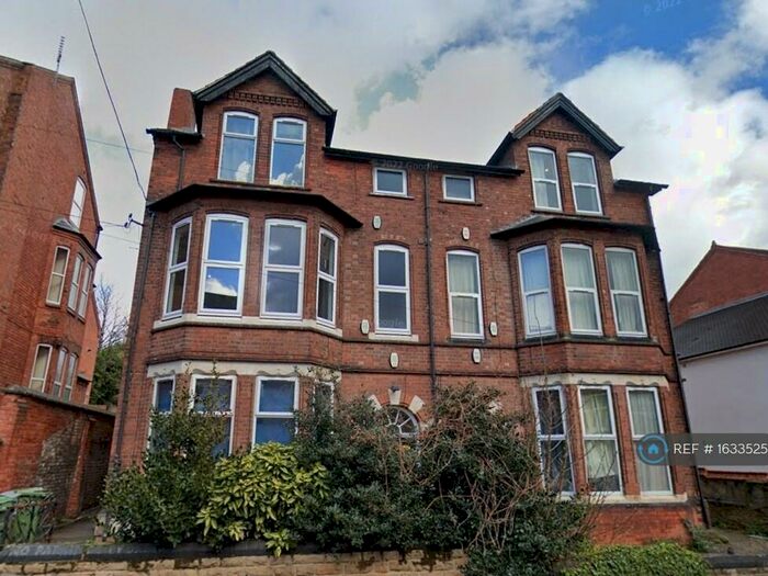 2 Bedroom Flat To Rent In Foxhall Road, Nottingham, NG7