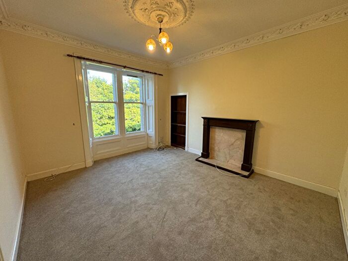 2 Bedroom Flat To Rent In /, Roseangle, Dundee, DD1
