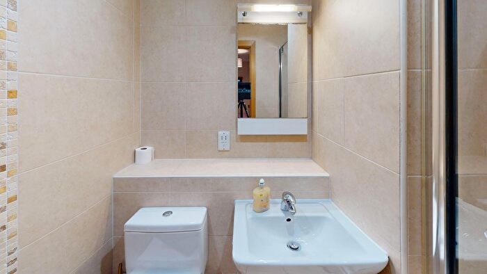 2 Bedroom Flat To Rent In Colquitt Street, Liverpool, L1