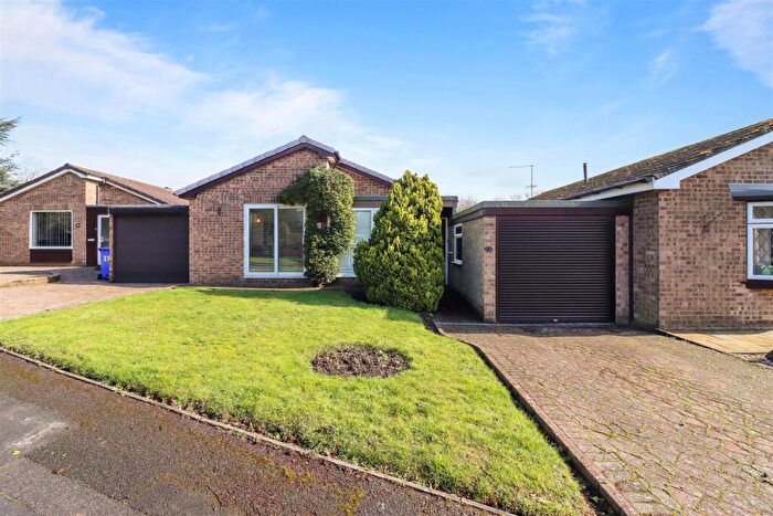 2 Bedroom Detached Bungalow For Sale In Netherleigh Road, Ashgate, Chesterfield, S40
