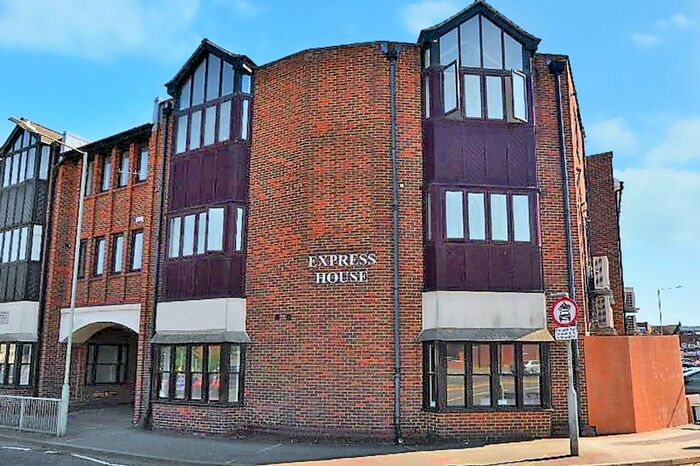 1 Bedroom Flat To Rent In Park Street, Express House, TN24