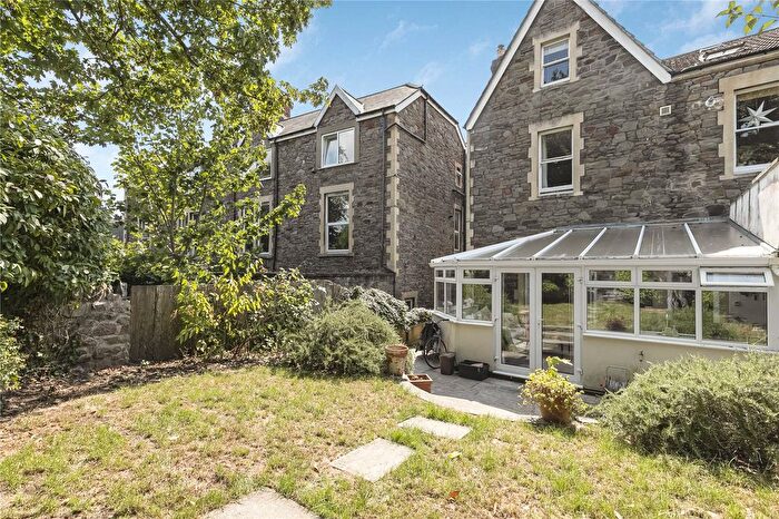 3 Bedroom Maisonette For Sale In Clarendon Road, Redland, Bristol, BS6