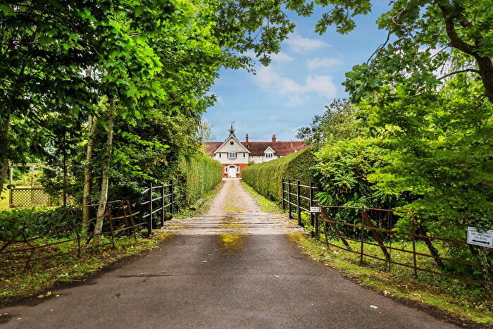 2 Bedroom Terraced House For Sale In Ardenrun, Lingfield, RH7