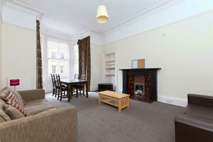 4 Bedroom Apartment To Rent In East Preston Street, Newington, Edinburgh, EH8